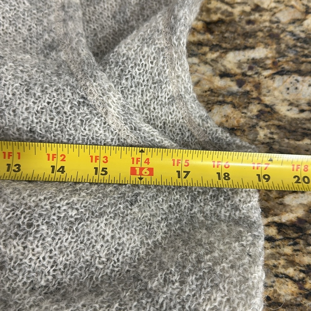 Open-Front Hooded Sleeveless Cardigan Vest - Light Heathered Gray - Picture 6 of 7